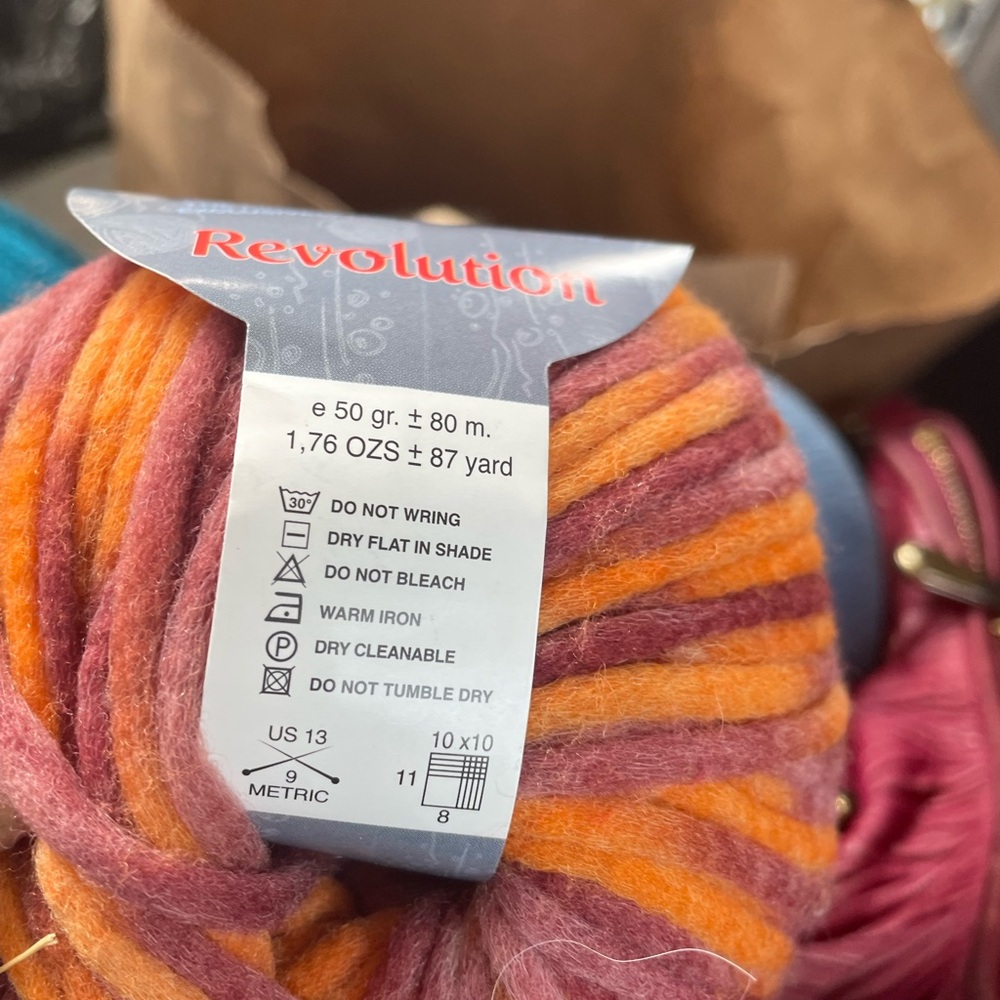Yarn - Picture 1 of 3